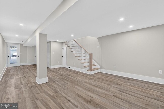 Building Photo - 32 Adams St NW