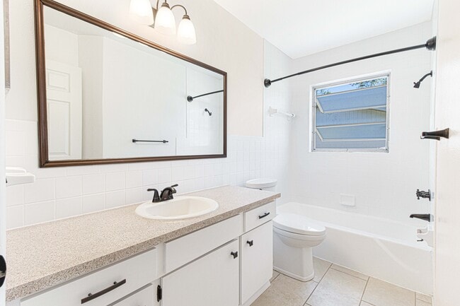 Building Photo - 1116 Eden Dr