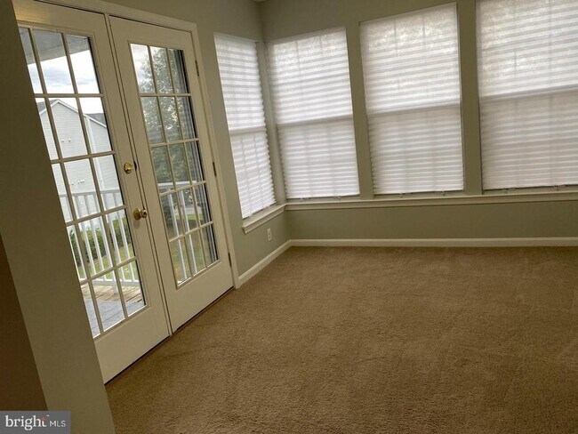 Building Photo - 23 Laurel Path Ct