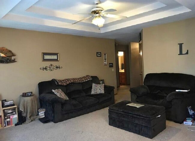 Building Photo - 4115 S Parkhill Ct