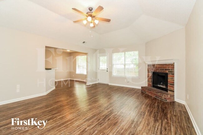 Building Photo - 988 Zenith Cove N