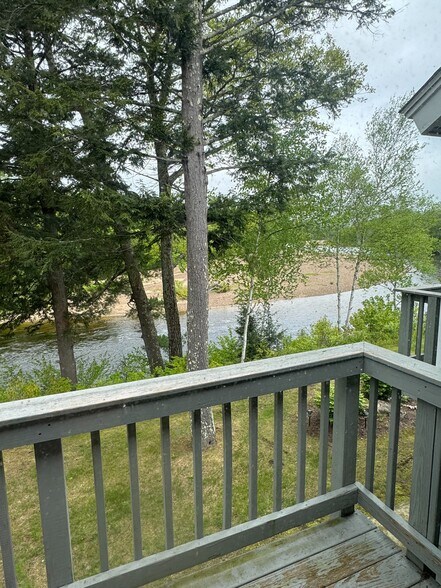 Building Photo - 56 Mountain River Ave