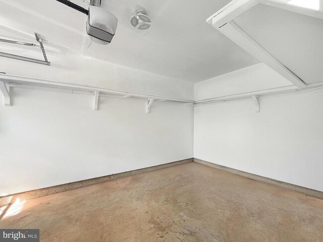 Building Photo - 2473 Sugar Mill Way