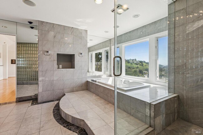 Building Photo - 95 Spring Ln