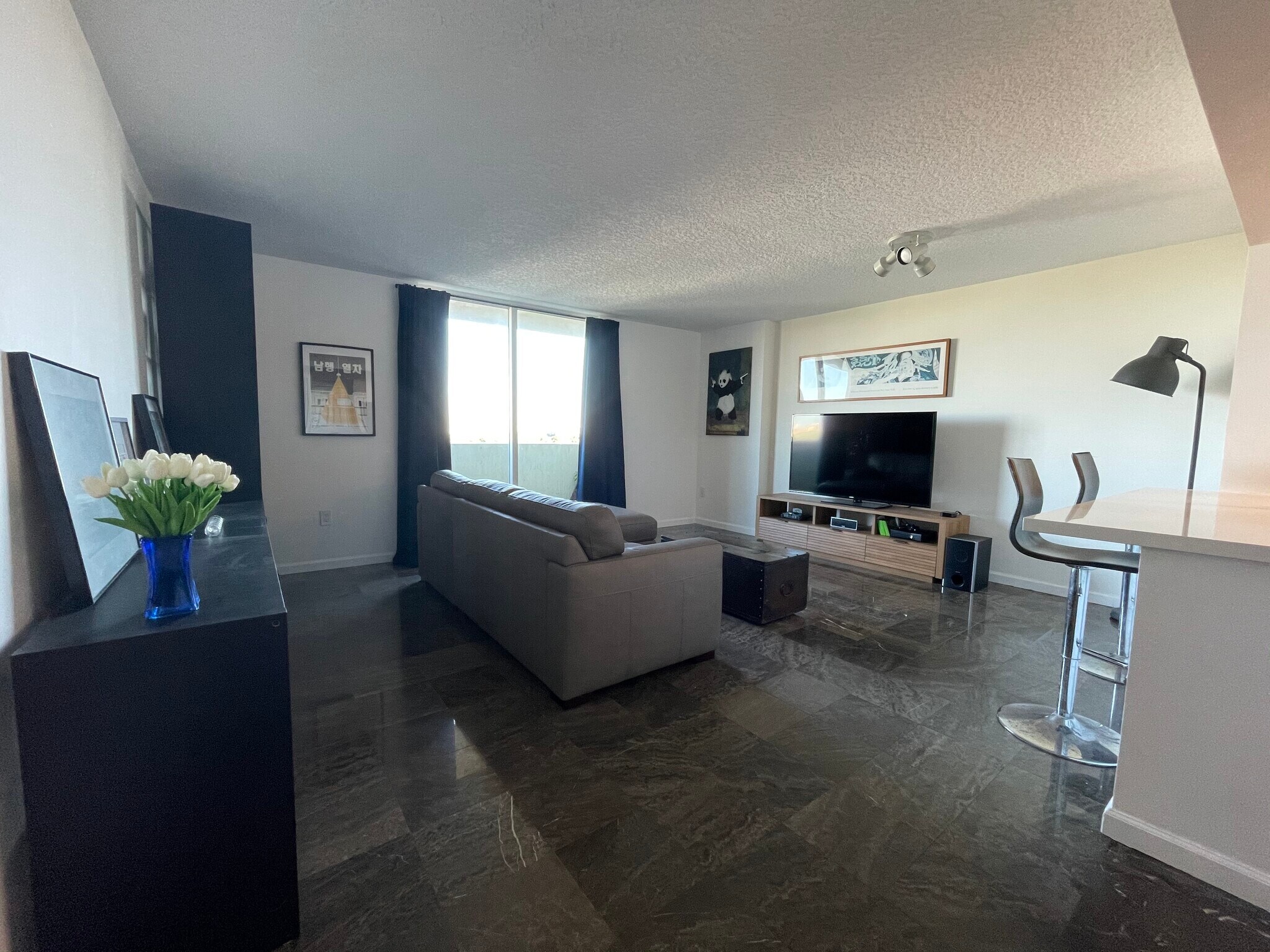 Building Photo - 3000 Coral Way