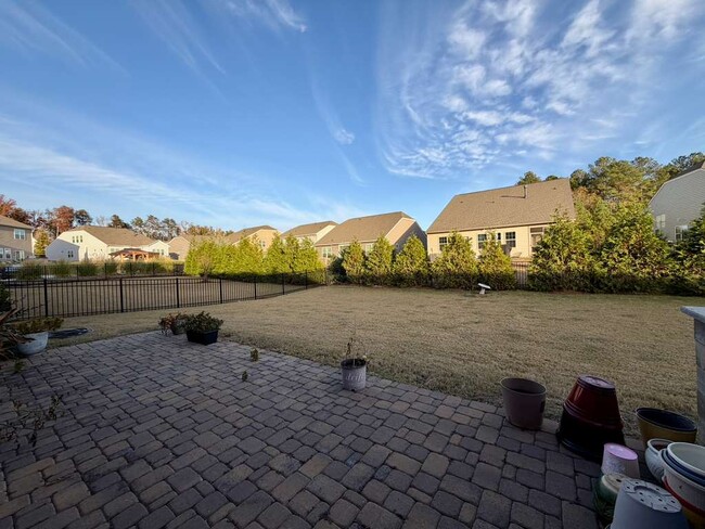 Building Photo - 2334 Abundance Ln