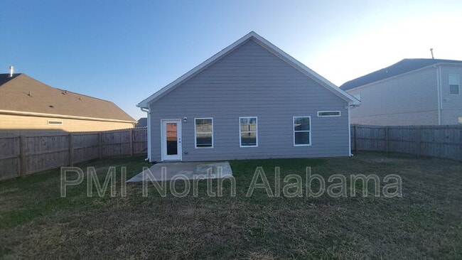 Building Photo - 13030 Lantern Pointe Wy