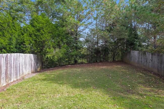 Building Photo - 418 Double Creek Dr