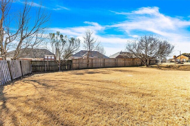 Building Photo - 7406 Mill Ridge Ct