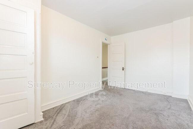 Building Photo - 1060 Markee Terrace