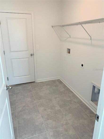 Building Photo - 1373 Brentwood Dr