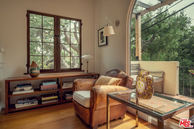 Building Photo - 8515 Ridpath Dr