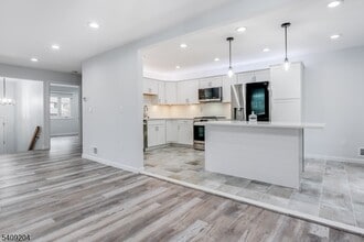 Building Photo - 111 Patriots Rd