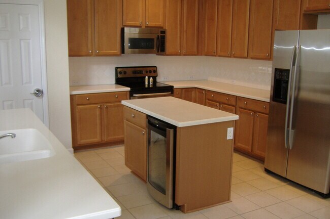 Building Photo - GREAT SPACIOUS 2 STORY HOME IN AVALON PARK in EAST ORLANDO