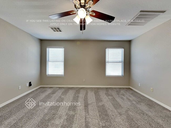 Building Photo - 17412 W Langer Ln