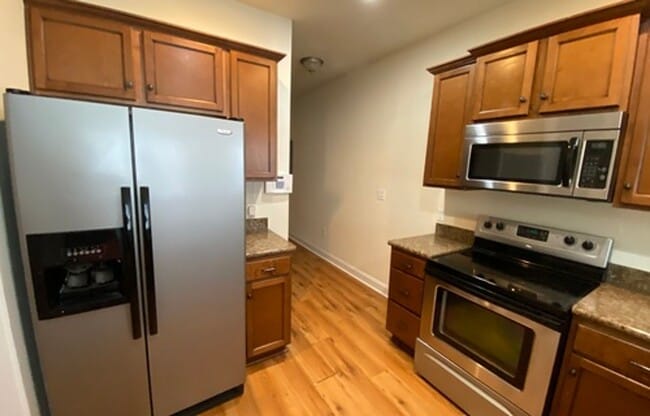 Building Photo - 238 Madison Heights