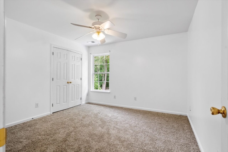 Building Photo - 9220 S Moreto Cir