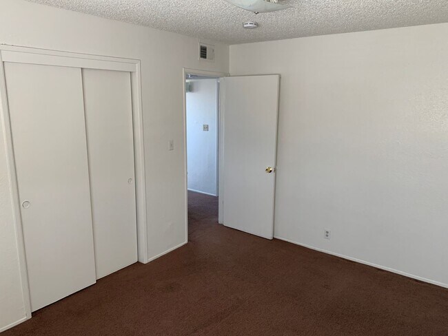Building Photo - 2624 Kilcarey Ct