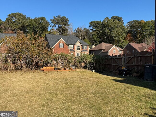 Building Photo - 352 Plymstock Dr