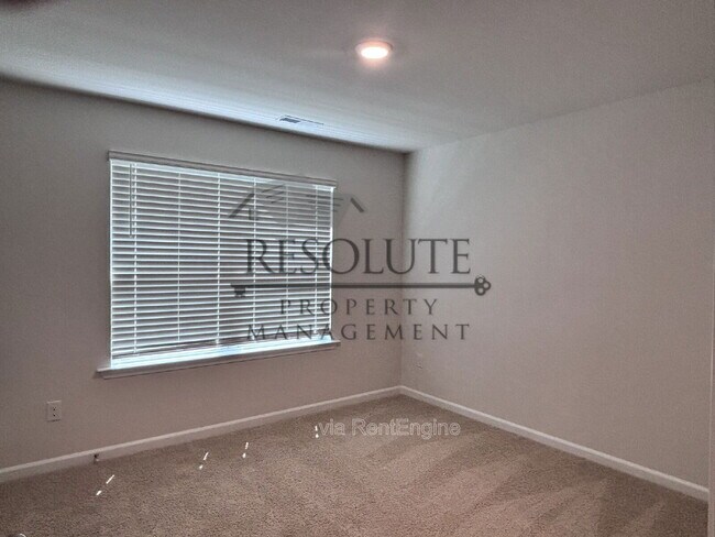 Building Photo - 8544 Beckett Chase Wy