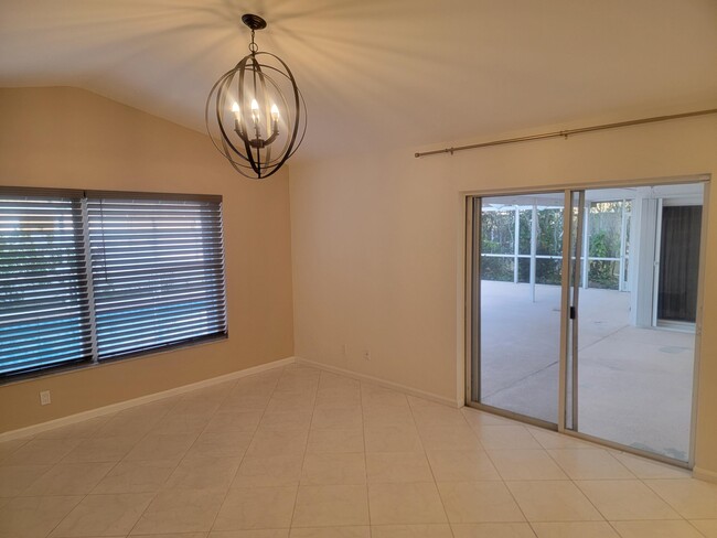 Building Photo - 9082 Cavatina Pl