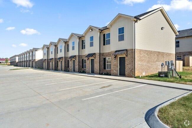 Building Photo - 360 Luxury Townhomes