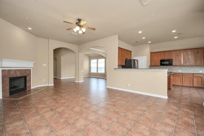 Building Photo - 6727 Oakman Ln