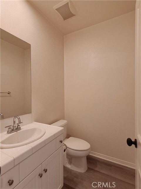 Building Photo - 15765 Lindbergh Ave