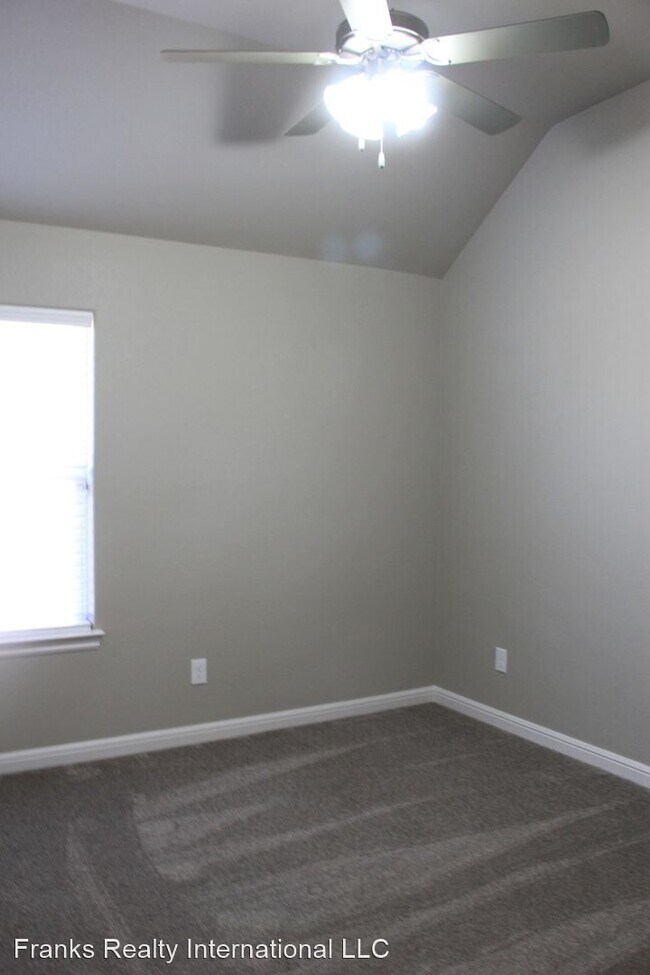 Building Photo - 4 br, 2 bath House - 3314 White Horse Drive