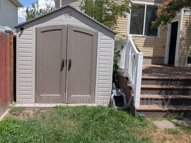 Building Photo - 14392 Dreamfield Dr