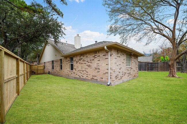 Building Photo - 26515 Autumn Orchard Ct