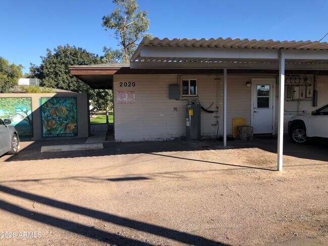 Building Photo - 2020 S Granada Dr