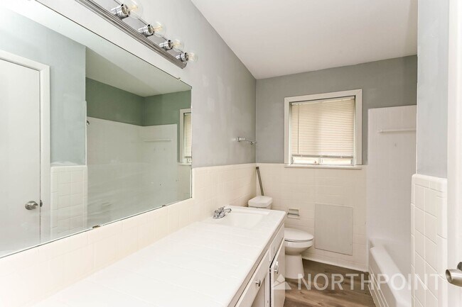 Building Photo - 3 BR/2BA | Newly Renovated Single Family Home | 1-Car Covered Parking | Large Front Porch!
