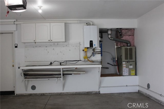 Building Photo - 563 E City Ct
