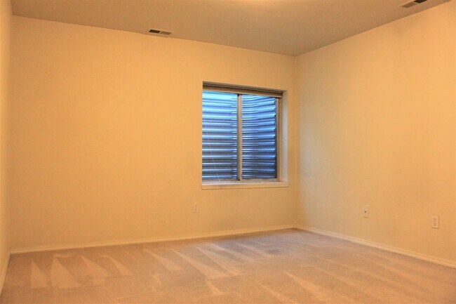 Building Photo - 6990 Los Reyes Cir