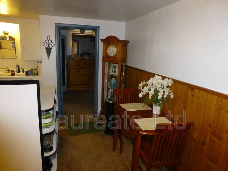 Building Photo - 2425 S Humboldt St