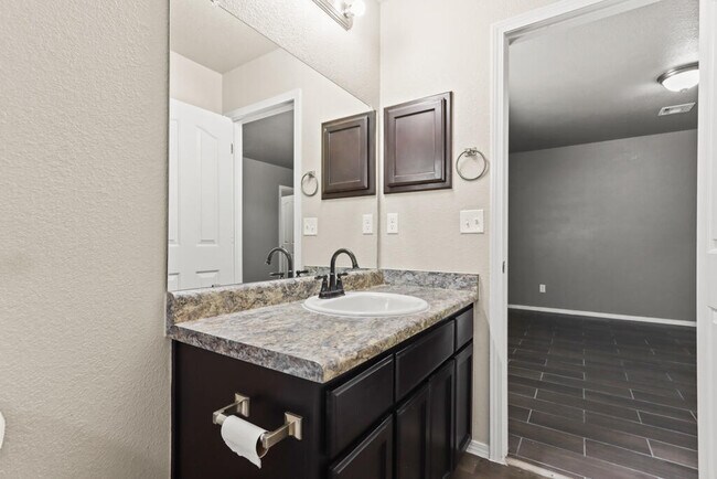 Building Photo - 845 Villa Seca Dr