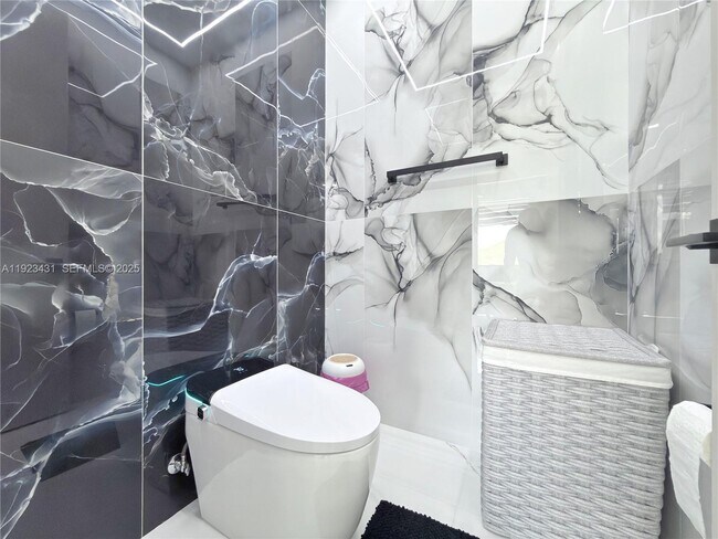 Building Photo - 10098 NW 74th Terrace