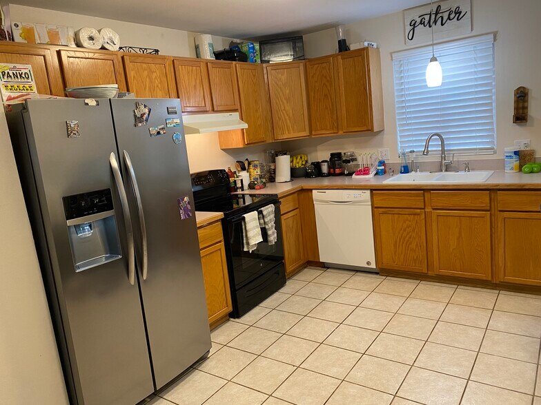 Primary Photo - 5114 Alworth St