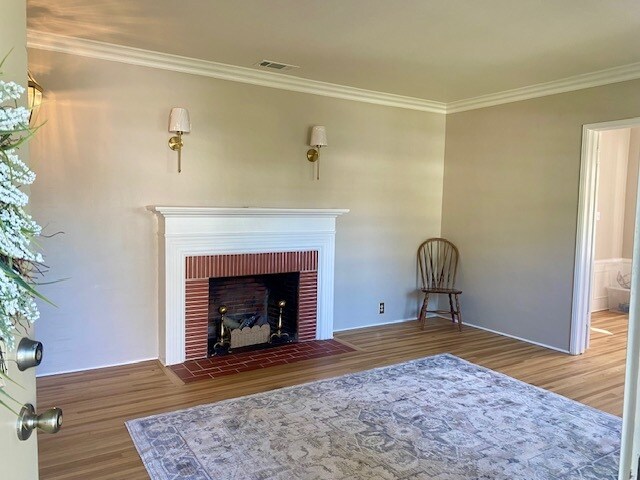 Building Photo - 4828 Grand Ave