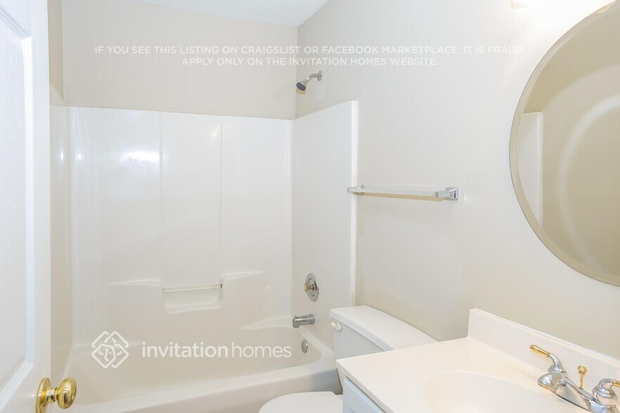 Building Photo - 9645 Melanie Thompson Dr