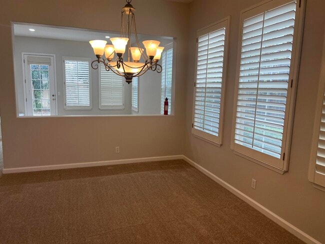 Building Photo - 2133 Watercress Pl