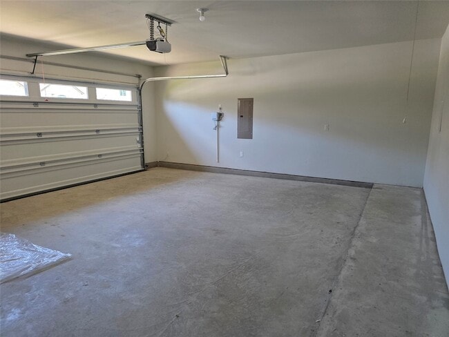 Building Photo - 2222 Vigilance Ct