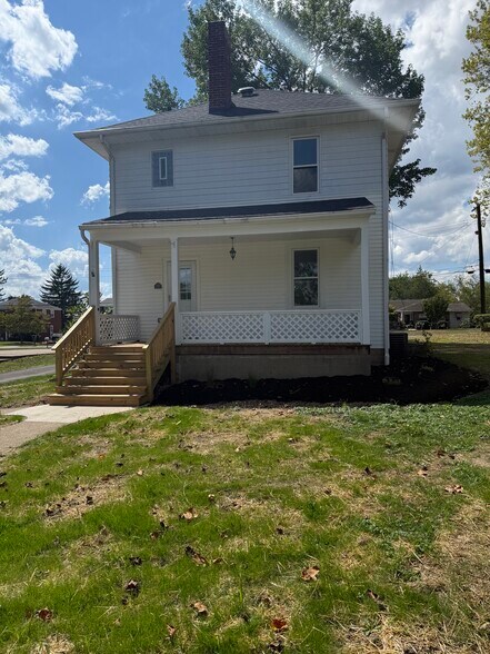 Building Photo - 2610 Herron Ln