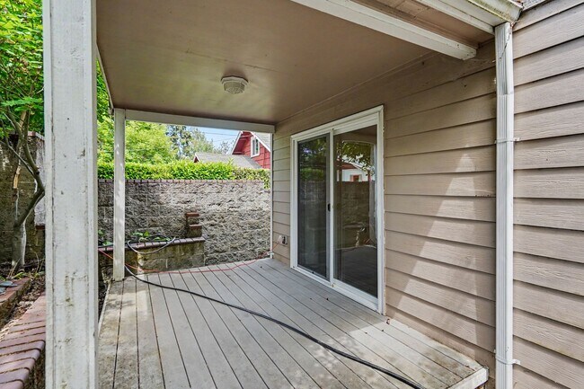 Building Photo - Winter Duplex - VPM215153W-4