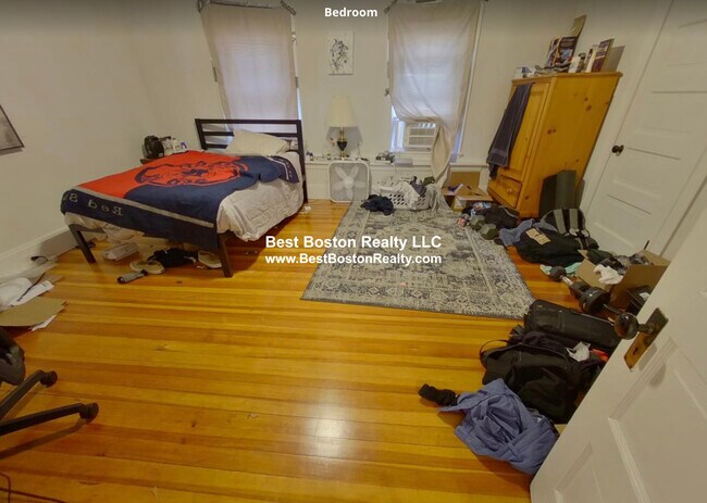 Building Photo - 25 Simpson Ave