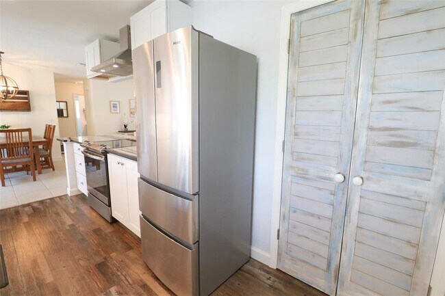 Building Photo - 4 Casa Rio Dr