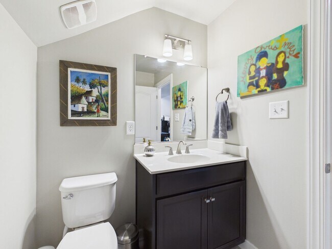 Building Photo - 12106 Golden Aster Terrace