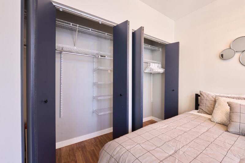 Building Photo - 5 N Wabash Ave