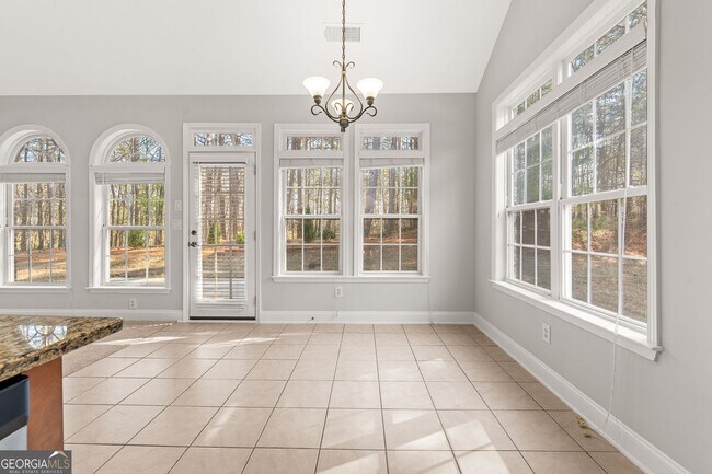 Building Photo - 3329 Rosecliff Trace NE
